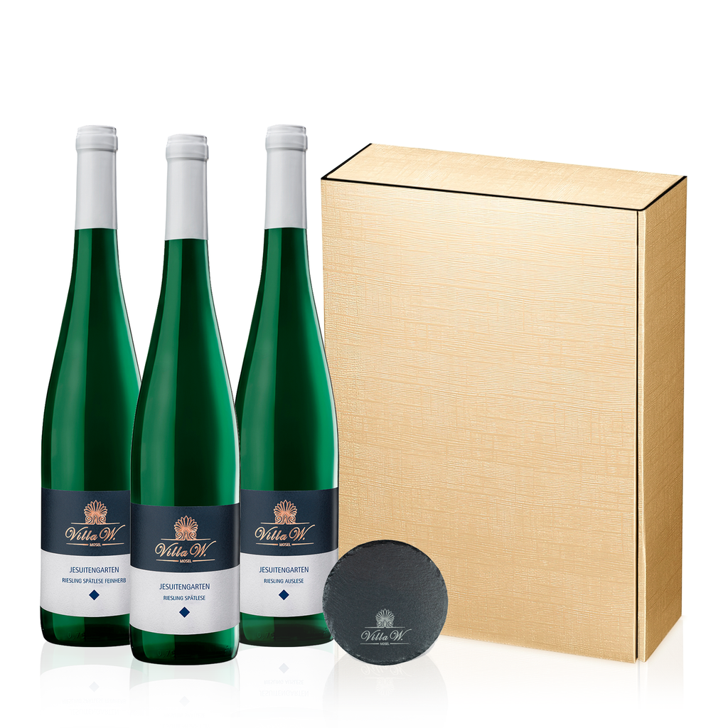 VILLA W. Moselwein Präsent in Geschenkpackung 0,75l - drei Flaschen Prädikatswein von der Mosel + Schieferuntersetzer